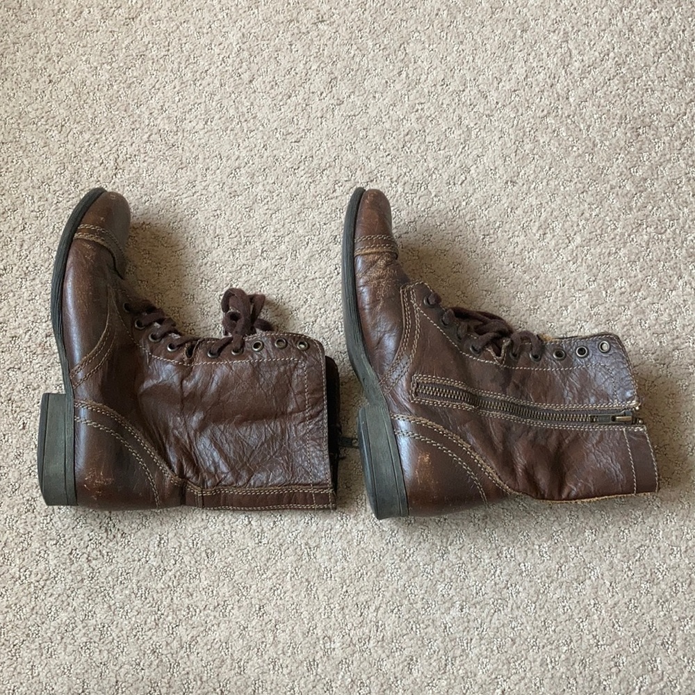 Steve Madden Leather Troopa Boots